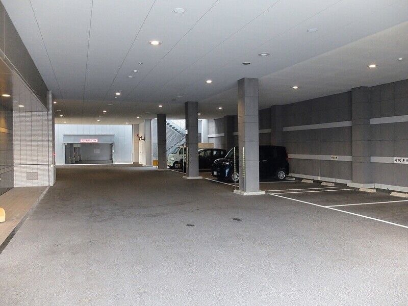 ユウベルホール 佐伯 駐車場1