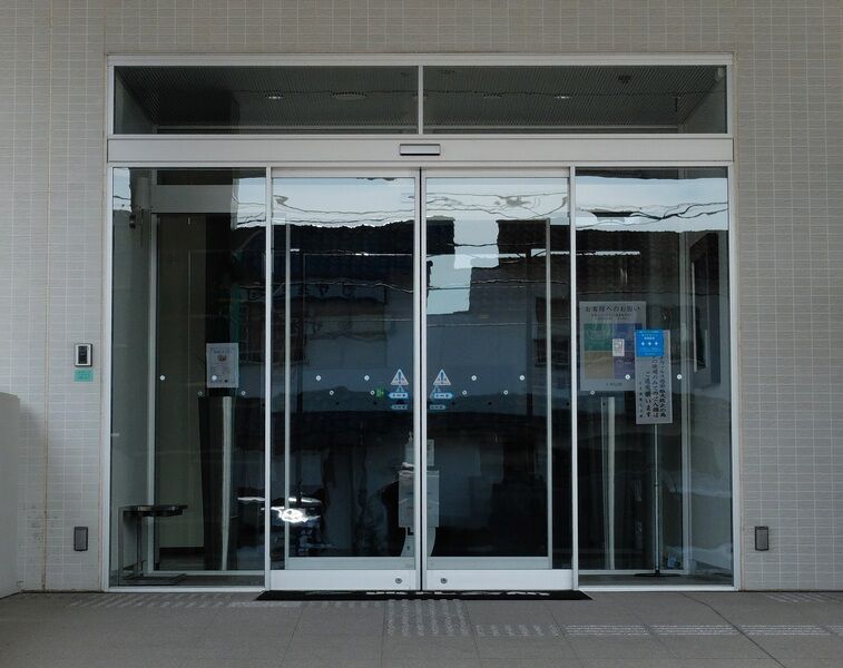 広島西典礼会館 入口1