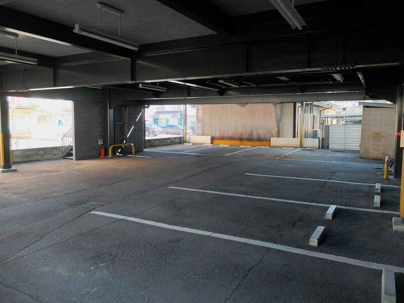 びはーら安穏ホール 駐車場