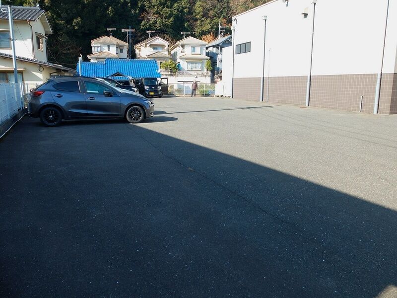 日光八幡会館 駐車場