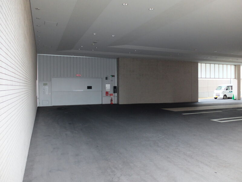 三篠典礼会館 駐車場1