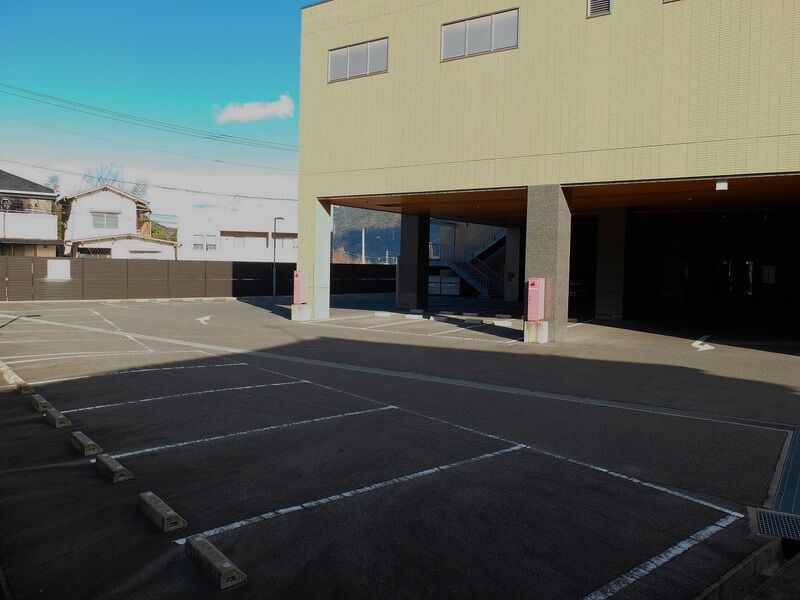 ユウベルホール 広島 駐車場2