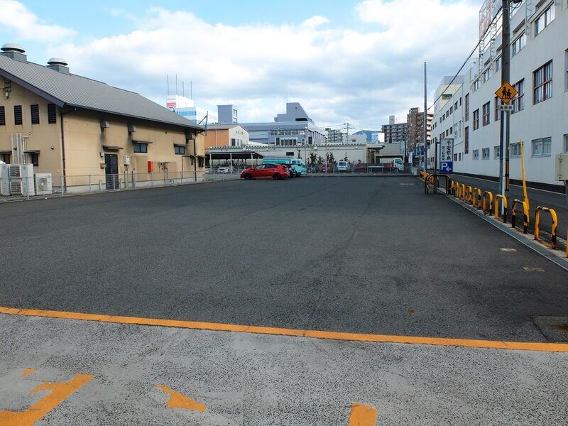 平安祭典 広島東会館 駐車場3