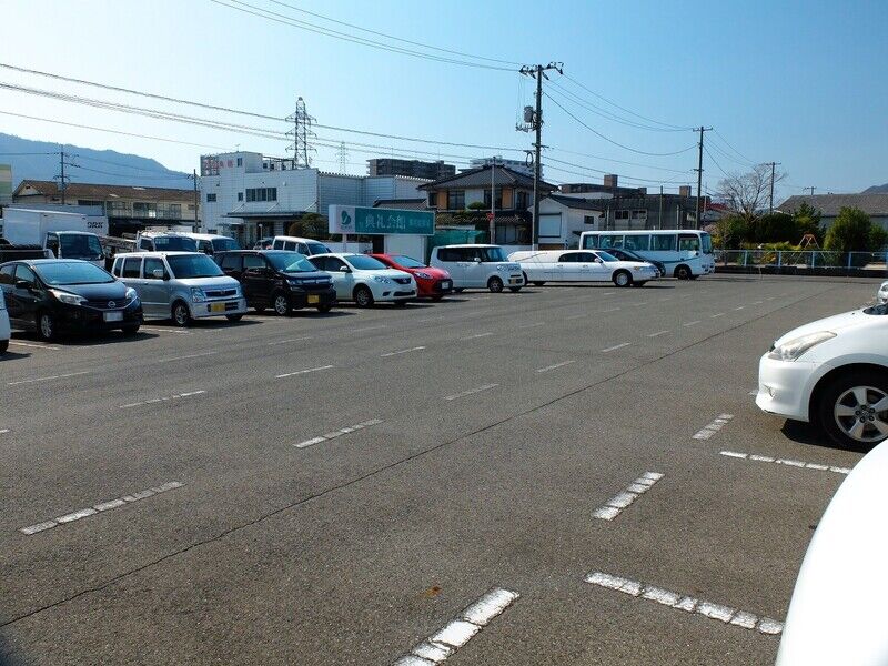 三原典礼会館 駐車場2