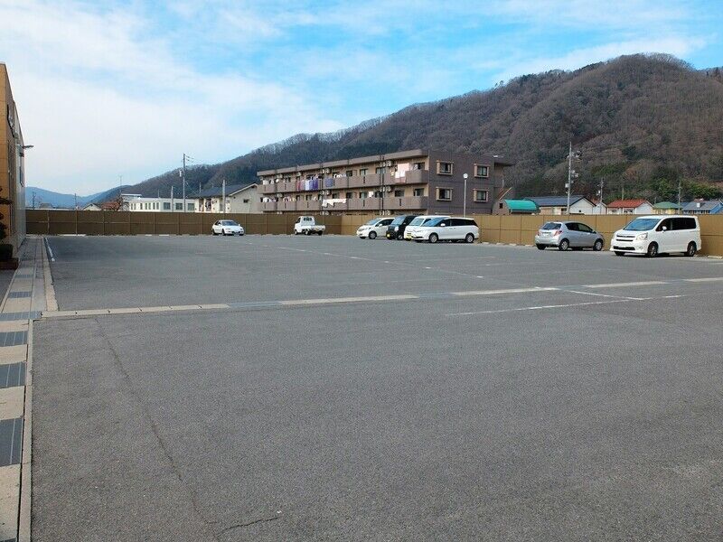 JA虹のホール三次 駐車場2