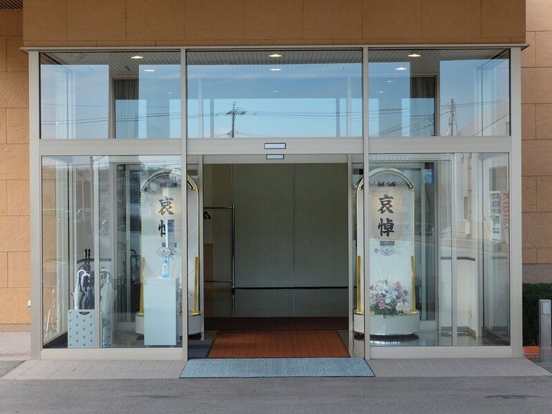 JA虹のホール三次 入口