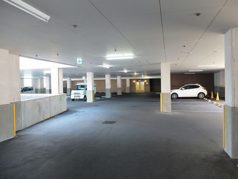 平安祭典 廿日市会館 駐車場1