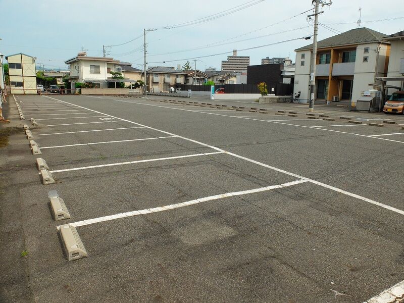 福山南典礼会館 駐車場2