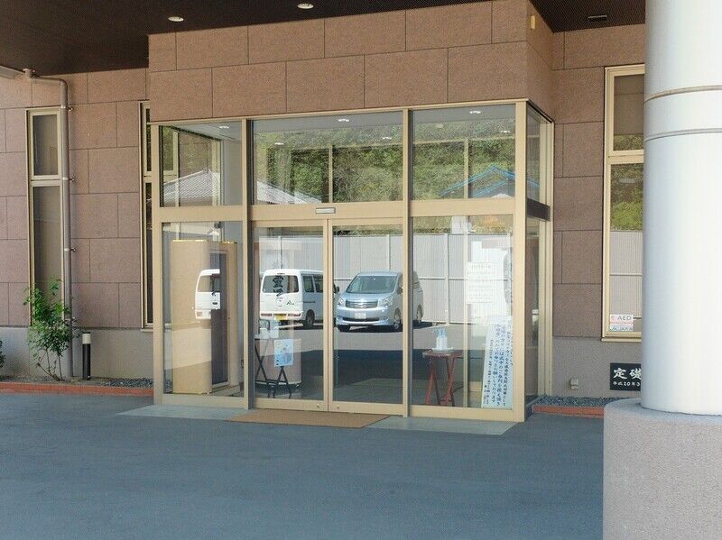 沼隈ホール 入口