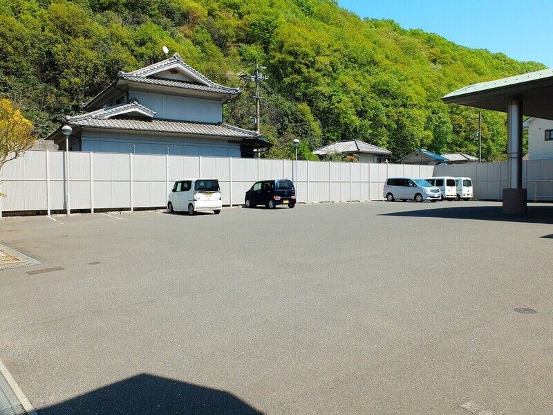 沼隈ホール 駐車場2
