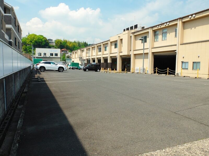 平安祭典 福山西会館 駐車場