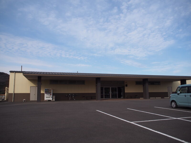 寒川会館 外観１