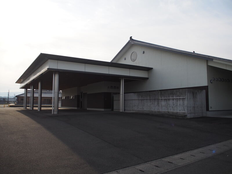 高瀬会館 外観２