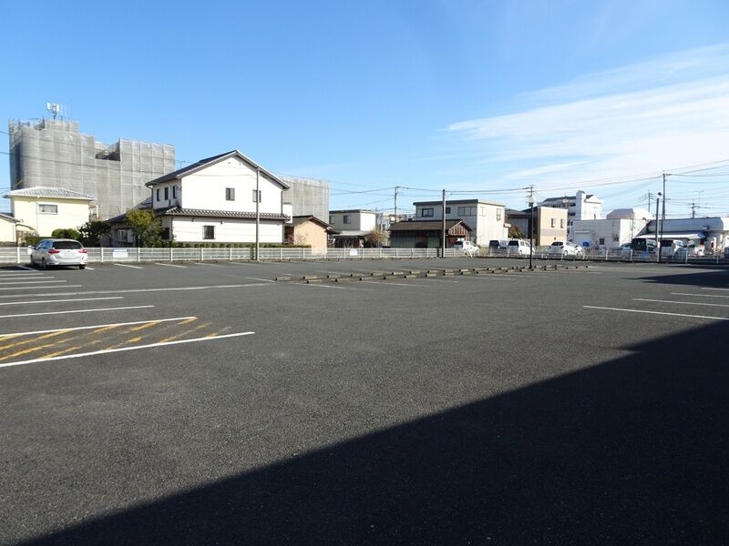 佐賀メモリードホール新館 駐車場２