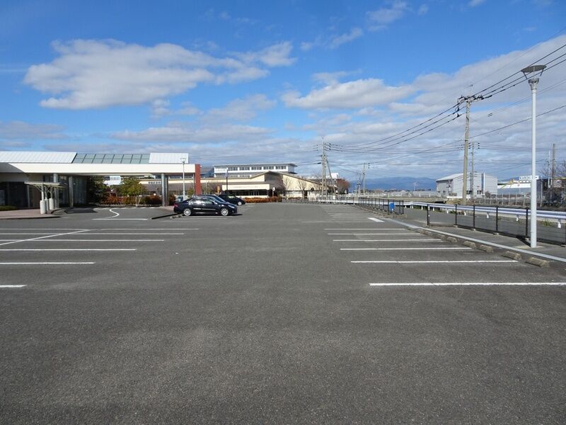 JAプレアホール川副 駐車場１