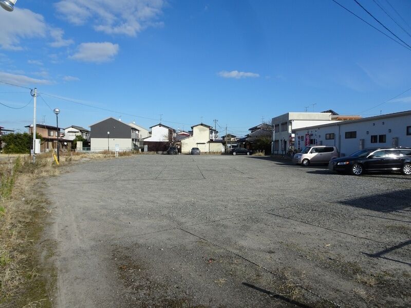 佐賀メモリードホール 駐車場２