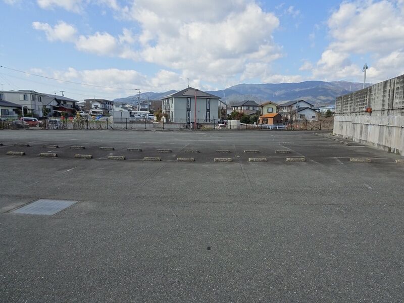 フェニックスホール鳥栖玉泉院 駐車場１
