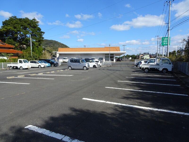 唐津浦メモリードホール 駐車場１