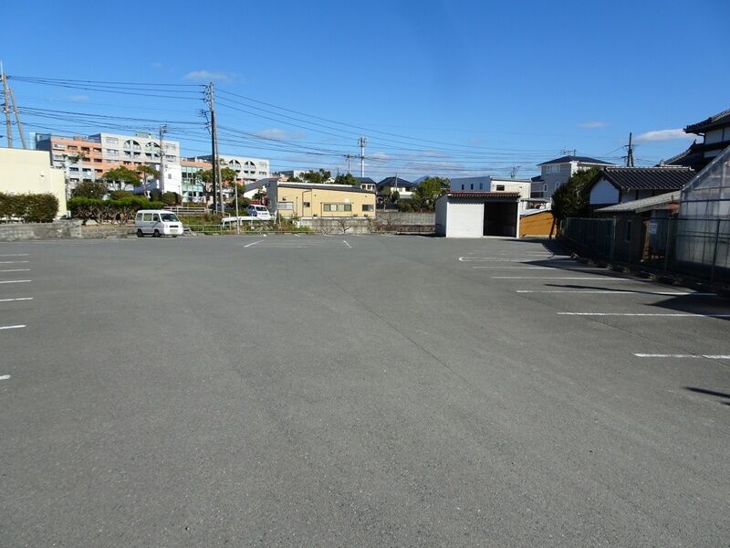 唐津メモリードホール 駐車場３