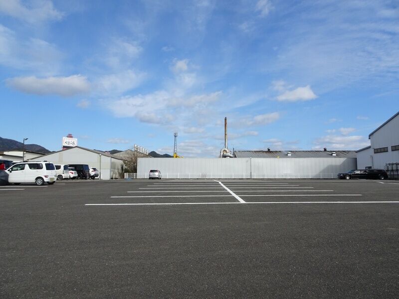 武雄北方斎場 駐車場１