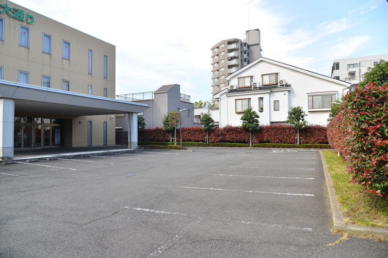 やすらぎホール埼大通り 駐車場1