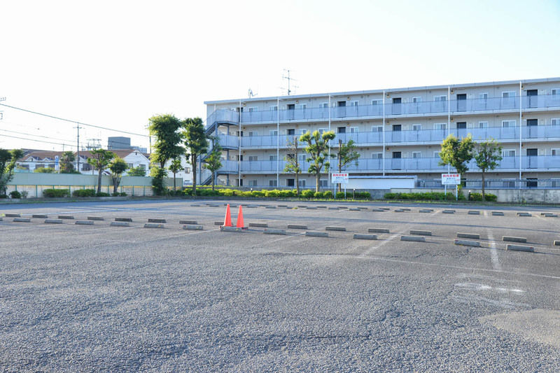 プリエ宮原 駐車場1