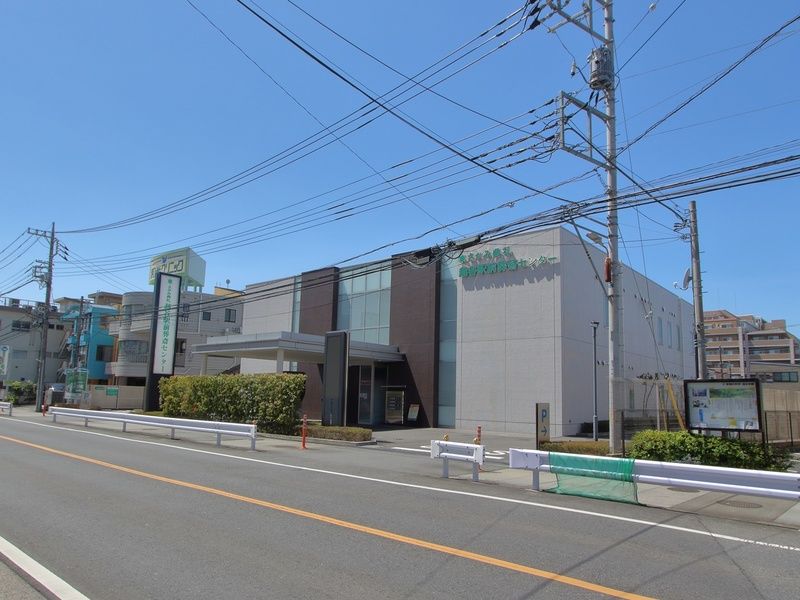 さがみ典礼 越谷駅前葬斎センター 外観 (2)