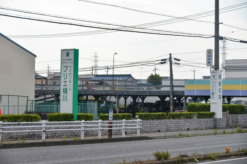 プリエ桶川 入口1