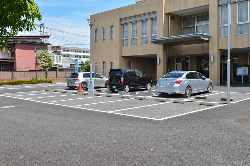 草加葬斎センター 駐車場1