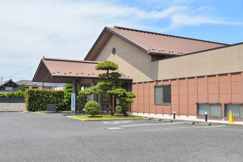グリーンホール新田 外観1