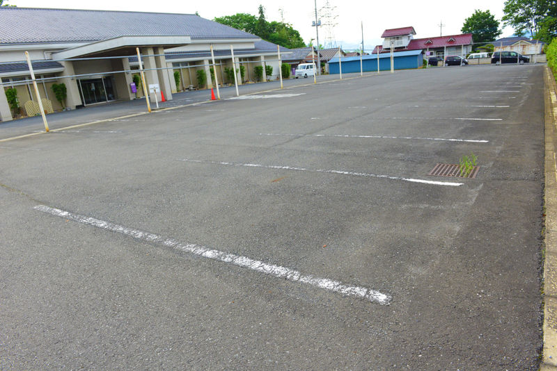 メモリアルホール聖苑 駐車場