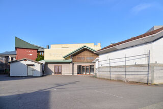 青友ホールやわらぎ