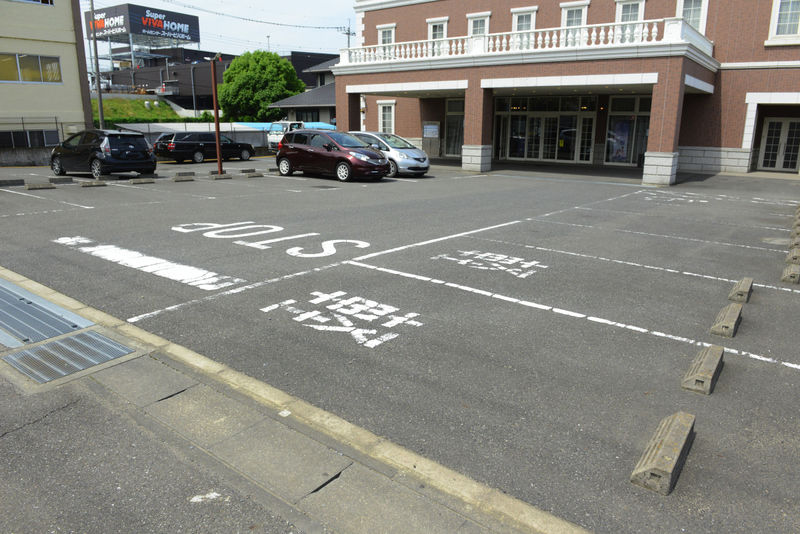 さがみ典礼 やすらぎホール本庄 駐車場