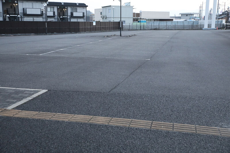 ロイヤルホール伊賀 駐車場２