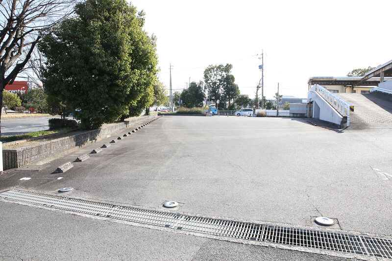 シティホール四日市 ー駐車場