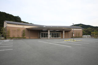 笹川リーフル