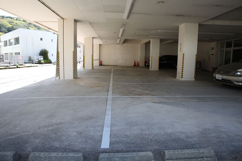 ひかりホール葬儀会館 駐車場
