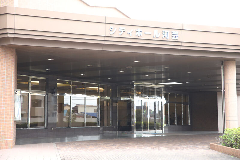 シティホール河芸 玄関