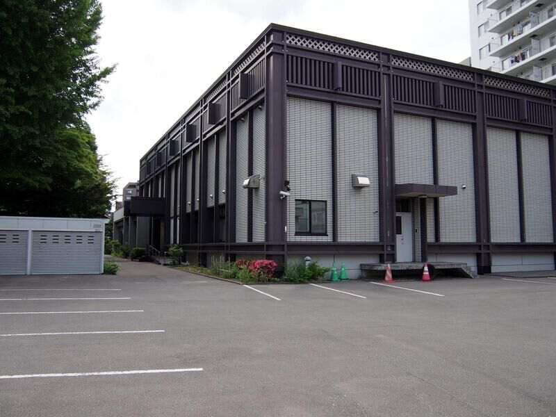 瑞龍寺　花園会館 外観、駐車場
