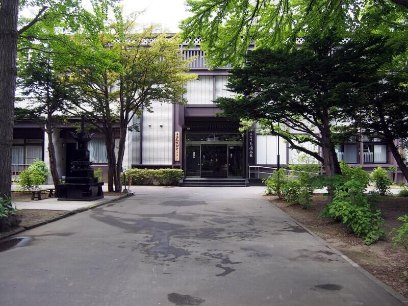 瑞龍寺　花園会館 外観２