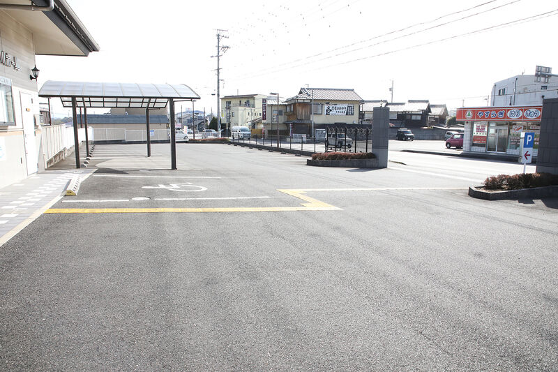 名張川ホール 駐車場