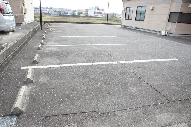 鈴鹿住吉きくやホール 駐車場