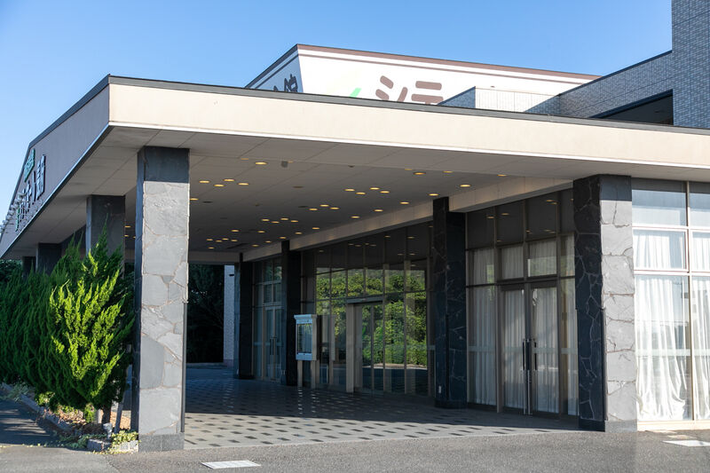 シティホール長府 入口