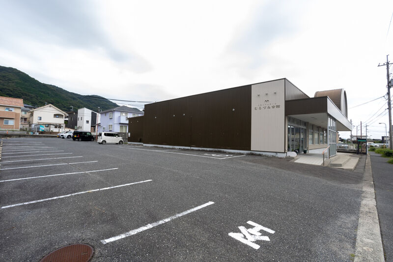 むろづみ会館 駐車場