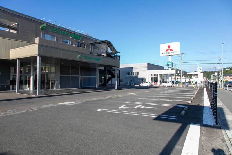シティホール長門 駐車場 (1)