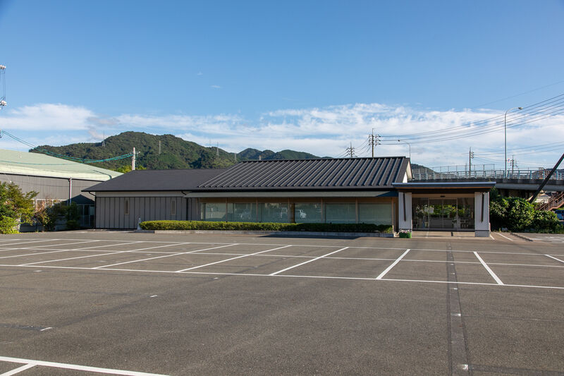 家族葬ホール花筏 外観 (1)