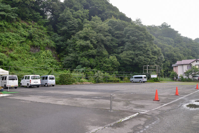 メモリアルプラザ光 駐車場