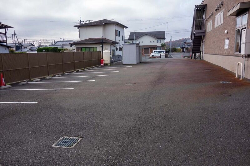 今津駅前会館 駐車場1