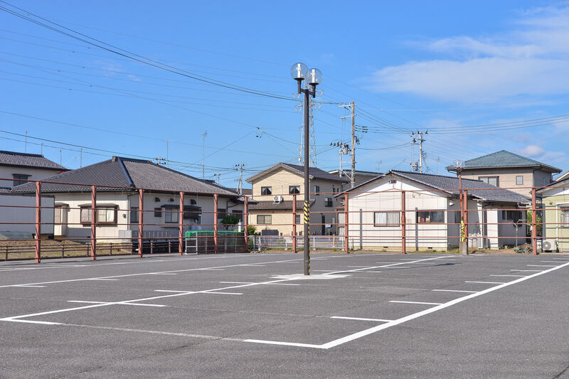 本多斎苑 駐車場