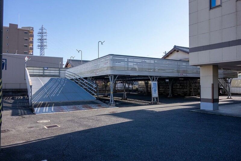 大津ブライトホール 駐車場1